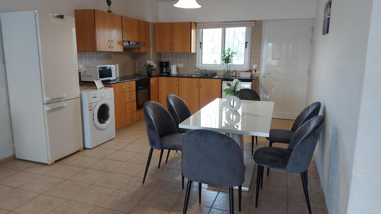 Nissi Golden Sands Sea View 2 Bedroom Apartment Ayia Napa Exterior photo