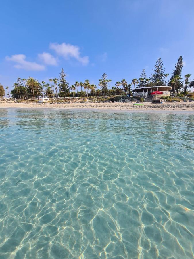 Nissi Golden Sands Sea View 2 Bedroom Apartment Ayia Napa Exterior photo